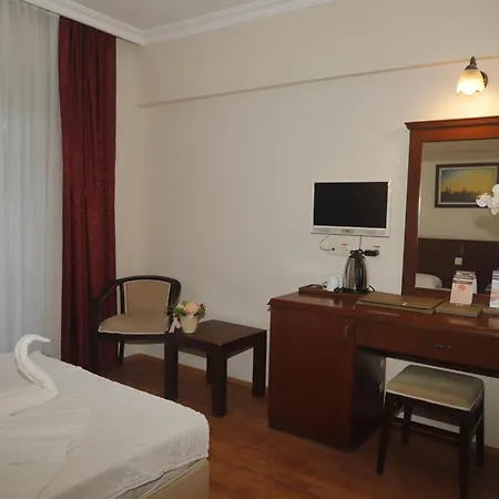 Astoria Park & Concept Ξενοδοχείο 4*
