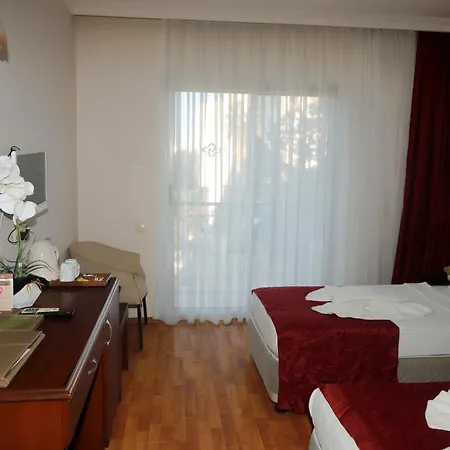Ξενοδοχείο Astoria Park & Concept 4*
